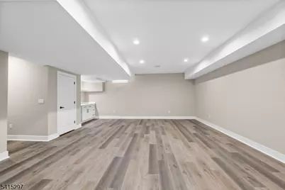 1972 W Broad, Scotch Plains Township, NJ 07076 - Photo 34