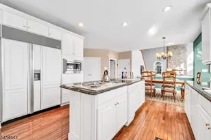 24 Vista Dr, Mount Olive, NJ 07836 - Photo 14