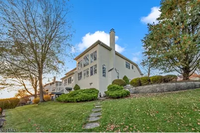 24 Vista Dr, Mount Olive, NJ 07836 - Photo 36