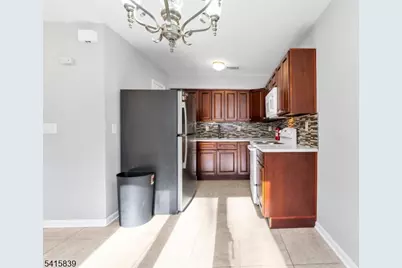 9 Village Way #6, Highland Lakes, NJ 07462 - Photo 6