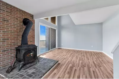 9 Village Way #6, Highland Lakes, NJ 07462 - Photo 16