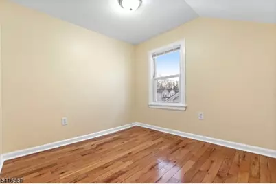 239 S 19th St, Newark, NJ 07103 - Photo 12