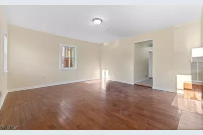 239 S 19th St, Newark, NJ 07103 - Photo 18