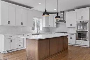 181 Maple Ave, Berkeley Heights Township, NJ 07922 - Photo 6