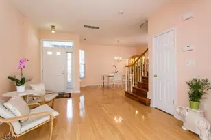 28 Sutton Ct, Hopewell Township, NJ 08534 - Photo 8