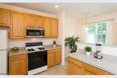 28 Sutton Ct, Hopewell Township, NJ 08534 - Photo 24