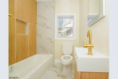 69 Ross Ave #1, Hackensack, NJ 07601 - Photo 6