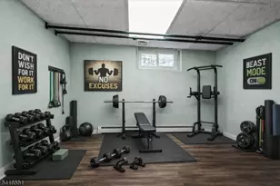 6 Center St, Pompton Lakes, NJ 07442 - Photo 22