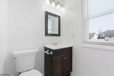 143 Carpenter St, Belleville, NJ 07109 - Photo 32