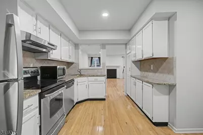 6 Exeter Rd, Bedminster Township, NJ 07921 - Photo 2