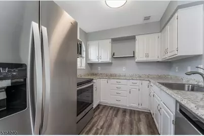 398 Terrace Lane, Bedminster Township, NJ 07921 - Photo 12