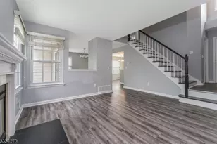 398 Terrace Ln, Bedminster Township, NJ 07921 - Photo 6