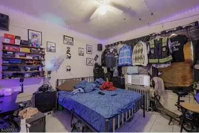 154 Dayton St, Newark, NJ 07114 - Photo 10