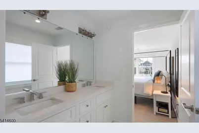 8 Mikula Way, Florham Park, NJ 07932 - Photo 26