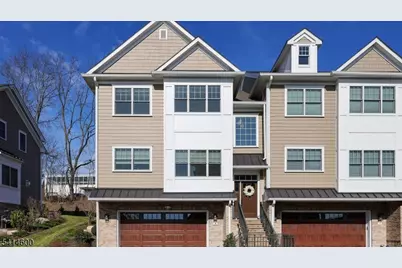 8 Mikula Way, Florham Park, NJ 07932 - Photo 4