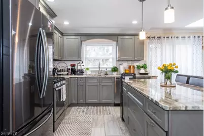 64 Pine St, Newton, NJ 07860 - Photo 12