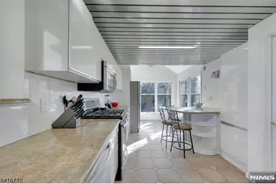 260 Garden Pl, Oradell, NJ 07649 - Photo 8