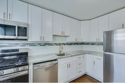 432 Rosetta Pl, Union Township, NJ 07083 - Photo 10