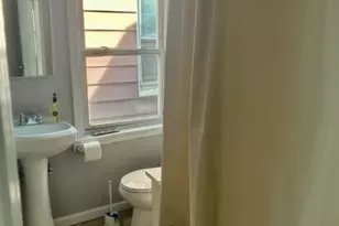 39 N 17th St, East Orange, NJ 07017 - Photo 4