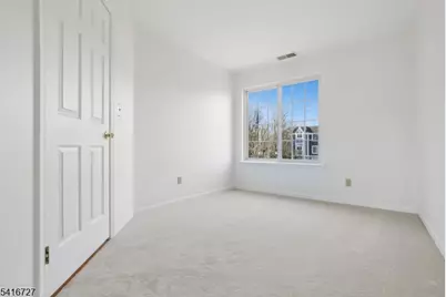 71 Village Dr, Morris Township, NJ 07960 - Photo 12