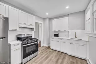 425 Mercer Ave, Roselle, NJ 07203 - Photo 10