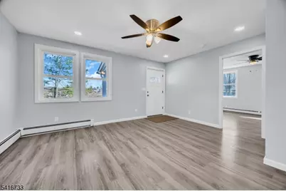 36 Lower Skillman Street, Hampton Boro, NJ 08827 - Photo 4