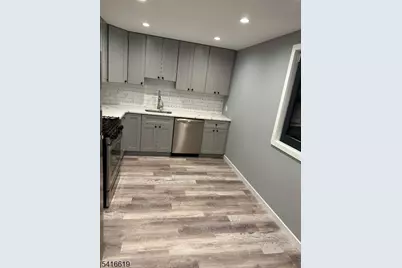 80 Koster St, Wallington, NJ 07057 - Photo 16