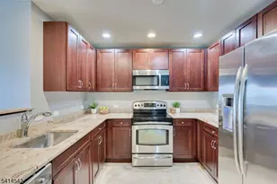 1 Carriage City Plz, Rahway, NJ 07065 - Photo 8