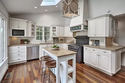 301 Hilltop Rd, Mendham, NJ 07945 - Photo 12