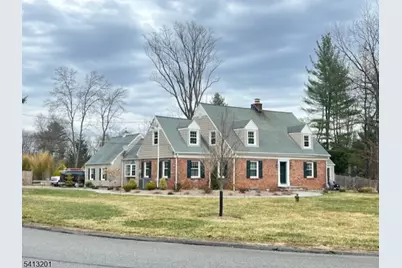 225 Emmans Rd, Roxbury Township, NJ 07836 - Photo 2