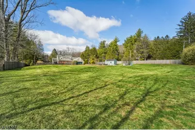 225 Emmans Rd, Roxbury Township, NJ 07836 - Photo 28