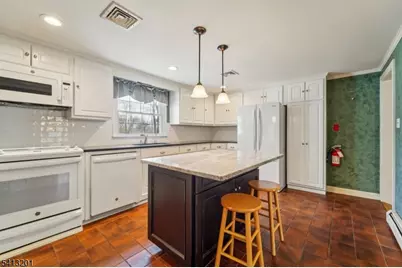 225 Emmans Rd, Roxbury Township, NJ 07836 - Photo 8