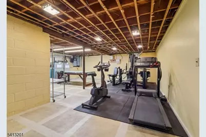 225 Emmans Rd, Roxbury Township, NJ 07836 - Photo 18