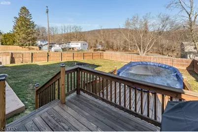 117 Deerfield Dr, Hackettstown, NJ 07840 - Photo 24