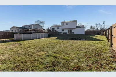 117 Deerfield Dr, Hackettstown, NJ 07840 - Photo 26