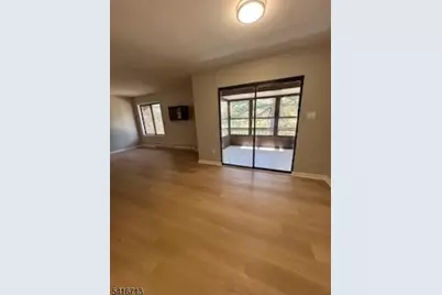 140 Amberly Dr, Manalapan Township, NJ 07726 - Photo 14