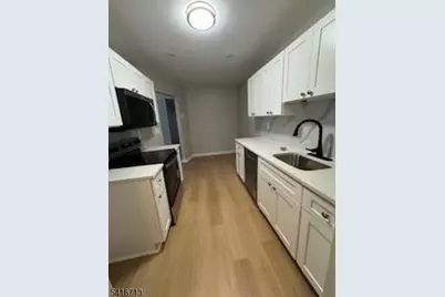 140 Amberly Dr, Manalapan Township, NJ 07726 - Photo 12