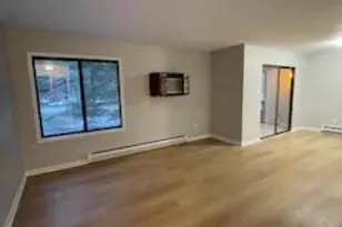 140 Amberly Dr, Manalapan Township, NJ 07726 - Photo 2