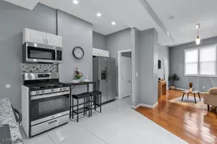 705 S 15th St, Newark, NJ 07103 - Photo 10