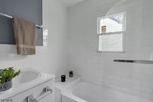 705 S 15th St, Newark, NJ 07103 - Photo 20