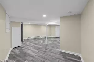 705 S 15th St, Newark, NJ 07103 - Photo 36