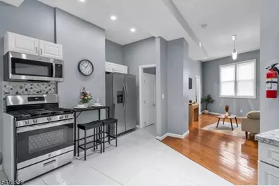 705 S 15th St, Newark, NJ 07103 - Photo 8