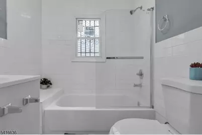 705 S 15th St, Newark, NJ 07103 - Photo 18