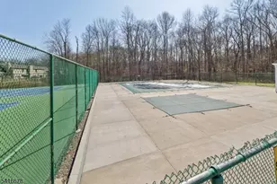 45 Sunrise Dr, Long Hill Township, NJ 07933 - Photo 22