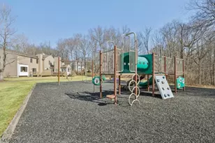 45 Sunrise Dr, Long Hill Township, NJ 07933 - Photo 24