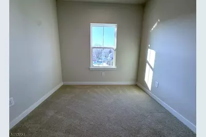 106 E Stiger St, Hackettstown, NJ 07840 - Photo 26