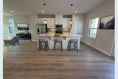 106 E Stiger St, Hackettstown, NJ 07840 - Photo 1