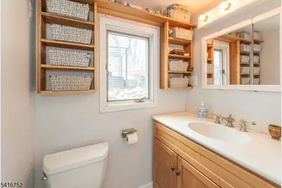 135 Breakneck Rd, Vernon Twp., NJ 07422 - Photo 12