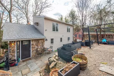 135 Breakneck Rd, Vernon Twp., NJ 07422 - Photo 2