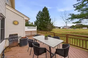 25 Colleen Ct, South Brunswick Township, NJ 08824 - Photo 44